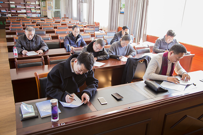 創評辦組織開展“等級評審應知應會相關知識”專題考試